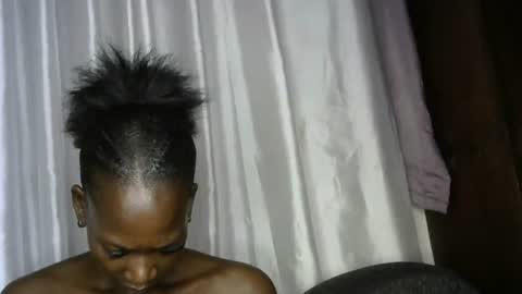pettite_cora1 online show from June 15, 2026, 5:37 pm