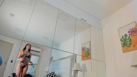 Snapshot of peyton_louise chatting on October 10, 2025, 12:04 pm Peyton online show from October 10, 2025, 12:04 pm