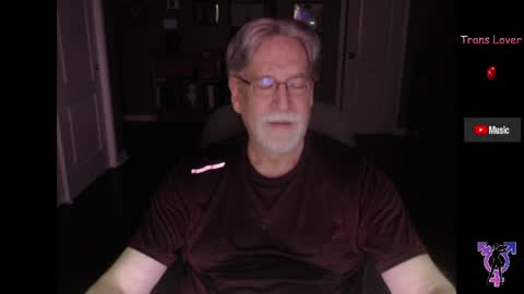 Snapshot of pghk2000 chatting on May 28, 2026, 4:21 am George online show from May 28, 2026, 4:21 am
