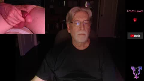 Snapshot of pghk2000 chatting on June 24, 2026, 5:17 am George online show from June 24, 2026, 5:17 am
