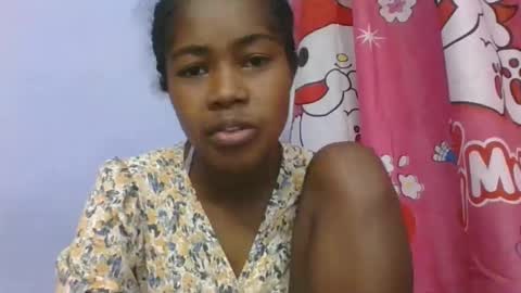 phania185885 online show from April 25, 2026, 1:41 pm