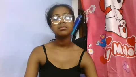 phania185885 online show from June 9, 2026, 5:19 am