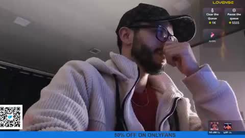 phantom_bigger1 online show from June 18, 2026, 4:35 am