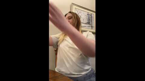 Snapshot of phatassblond chatting on January 12, 2025, 10:22 pm PhatAssBlond online show from January 12, 2025, 10:22 pm