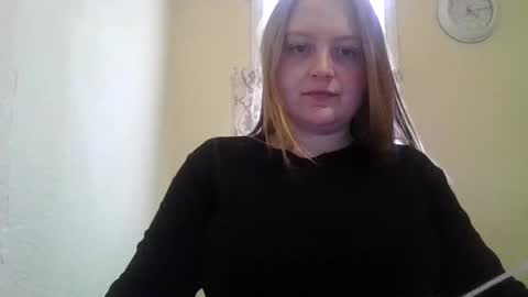 Snapshot of phatassblond chatting on February 20, 2025, 8:14 pm PhatAssBlond online show from February 20, 2025, 8:14 pm