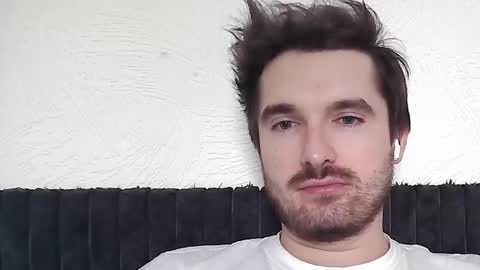 PhilipBorison online show from January 21, 2025, 11:24 am