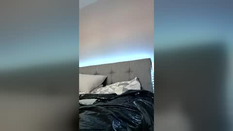 Snapshot of philemmaup chatting on July 5, 2026, 5:58 am philemmaup online show from July 5, 2026, 5:58 am