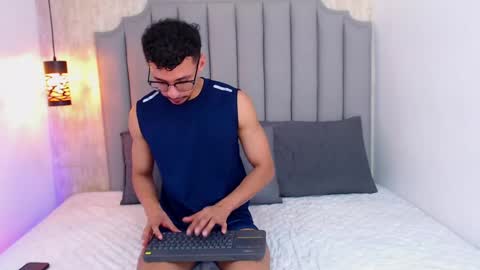 Snapshot of philip_collins chatting on May 26, 2026, 2:07 am Milo online show from May 26, 2026, 2:07 am