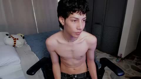 Phil.   INDEPENDENT MODEL online show from June 15, 2026, 5:26 pm