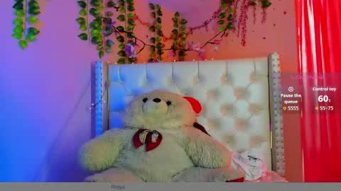 PHILLIP online show from June 13, 2026, 3:43 pm