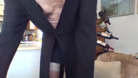 Snapshot of phillipa1023 chatting on January 15, 2025, 5:15 pm phillipa online show from January 15, 2025, 5:15 pm