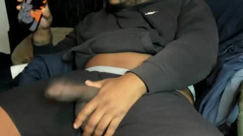 Snapshot of phillydick9 chatting on January 22, 2025, 5:06 pm phillydick9 online show from January 22, 2025, 5:06 pm