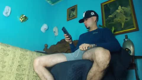 phlilloyhighclouds online show from January 25, 2025, 12:37 pm