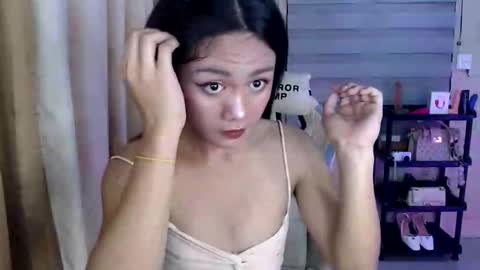 Pia online show from February 7, 2026, 3:27 pm