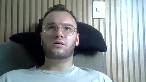 piazaocwbbb online show from December 22, 2025, 4:04 pm