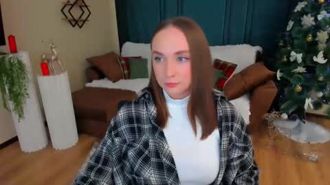 Emelie online show from January 9, 2026, 7:26 pm