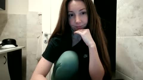 Moonie online show from January 18, 2026, 8:56 pm