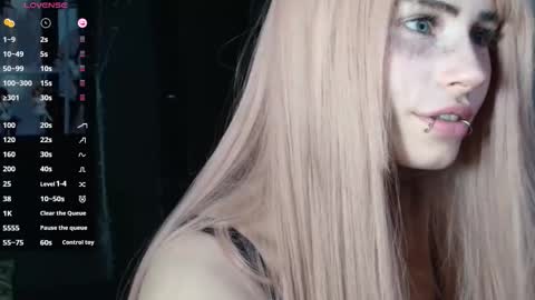 Piera online show from November 24, 2025, 7:02 pm