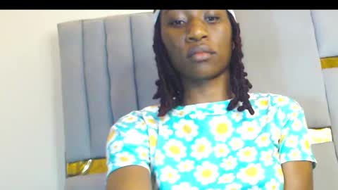 Snapshot of piercequin chatting on January 9, 2026, 12:02 am piercequin online show from January 9, 2026, 12:02 am