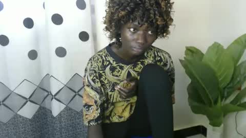 Snapshot of piercequin chatting on February 3, 2026, 10:53 am piercequin online show from February 3, 2026, 10:53 am