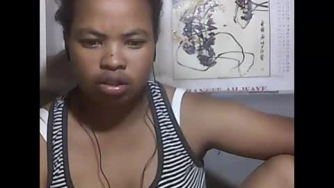 Snapshot of pierrette12345 chatting on April 5, 2026, 6:27 pm pierrette12345 online show from April 5, 2026, 6:27 pm