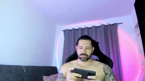 Snapshot of pierrevidal chatting on May 15, 2026, 11:23 pm Pierre online show from May 15, 2026, 11:23 pm