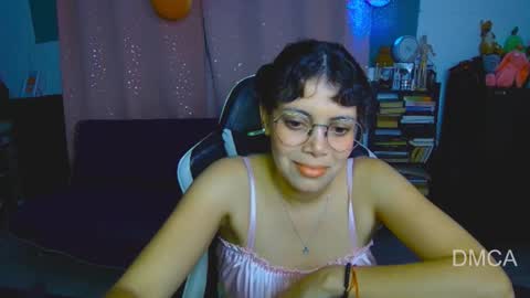 Snapshot of piixiie_d_oll chatting on March 15, 2026, 3:01 am Andrea G online show from March 15, 2026, 3:01 am