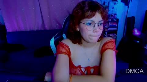 Andrea G online show from June 14, 2026, 3:52 am