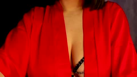 PikaNikaAh online show from February 11, 2025, 11:12 pm