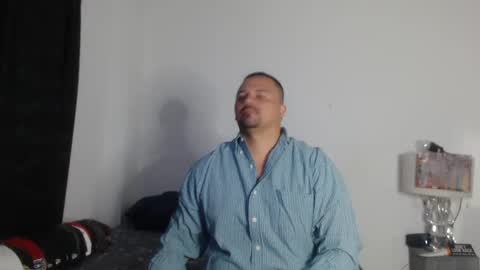 Snapshot of pikoro_gomez chatting on February 25, 2025, 12:36 am pikoro_gomez online show from February 25, 2025, 12:36 am