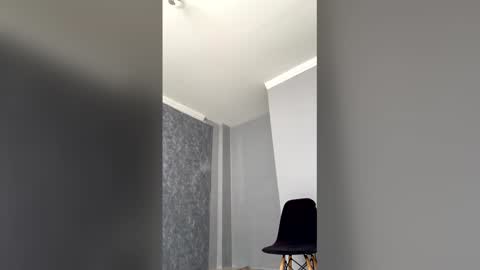 pikoro_gomez online show from February 9, 2026, 6:34 pm