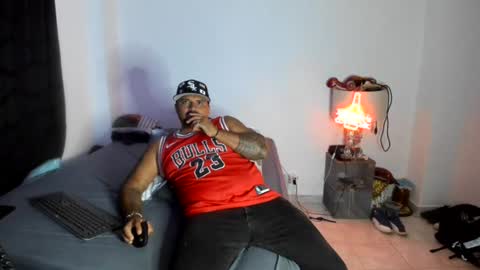 pikoro_gomez online show from July 7, 2026, 12:13 am