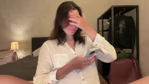 Trisha     online show from March 11, 2025, 2:07 pm