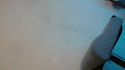 Snapshot of pillow_whispers chatting on November 19, 2025, 2:50 pm jane online show from November 19, 2025, 2:50 pm