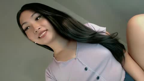 Snapshot of pillow_whispers chatting on June 18, 2026, 1:37 pm jane online show from June 18, 2026, 1:37 pm
