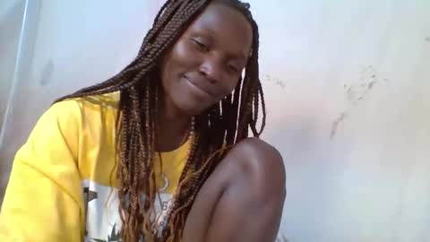 Snapshot of pinah1997 chatting on May 10, 2026, 7:52 pm pinah1997 online show from May 10, 2026, 7:52 pm