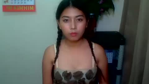 pinay_aangel online show from April 16, 2026, 10:27 am