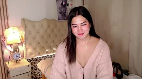 Snapshot of pinay_ivy chatting on December 8, 2024, 9:08 pm Ivy Morningstar online show from December 8, 2024, 9:08 pm