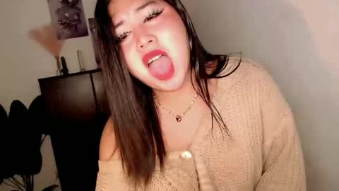 Snapshot of pinay_ivy chatting on May 22, 2026, 1:57 am Ivy Morningstar online show from May 22, 2026, 1:57 am