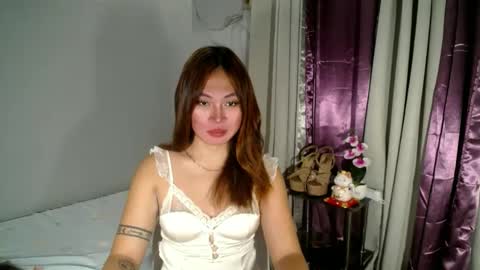 Snapshot of pinay_jenxx chatting on February 7, 2025, 9:16 am Jen online show from February 7, 2025, 9:16 am