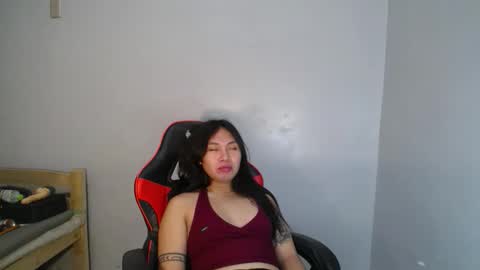 Snapshot of pinay_jenxx chatting on November 8, 2025, 9:02 pm Jen online show from November 8, 2025, 9:02 pm