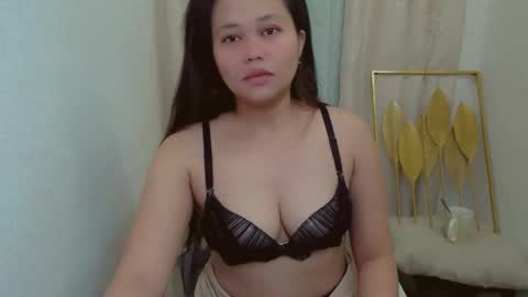 pinay_juliet online show from May 16, 2026, 3:14 am