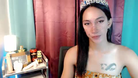lucyLove online show from June 7, 2026, 3:10 am