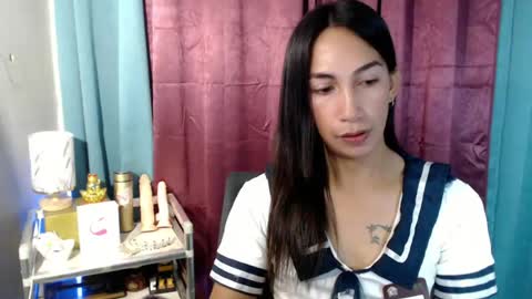 lucyLove online show from July 18, 2026, 12:53 pm