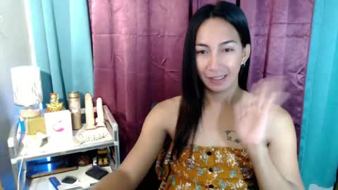 lucyLove online show from July 20, 2026, 12:36 am