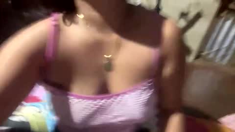 pinay_mommyyy online show from June 4, 2026, 7:31 pm