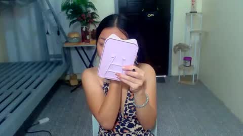 Snapshot of pinay_rosee chatting on May 26, 2026, 8:21 am pinay_rosee online show from May 26, 2026, 8:21 am