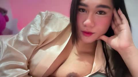 Snapshot of pinay_sofiexx chatting on May 10, 2026, 8:19 am sofielove online show from May 10, 2026, 8:19 am
