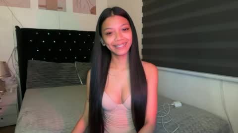 Snapshot of pinay_xpress chatting on August 7, 2026, 1:57 pm TINA online show from August 7, 2026, 1:57 pm