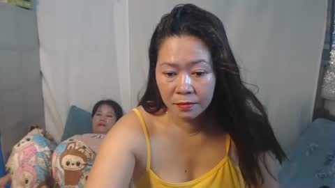 Snapshot of pinayhotmama08 chatting on June 15, 2026, 8:22 pm pinayhotmama08 online show from June 15, 2026, 8:22 pm